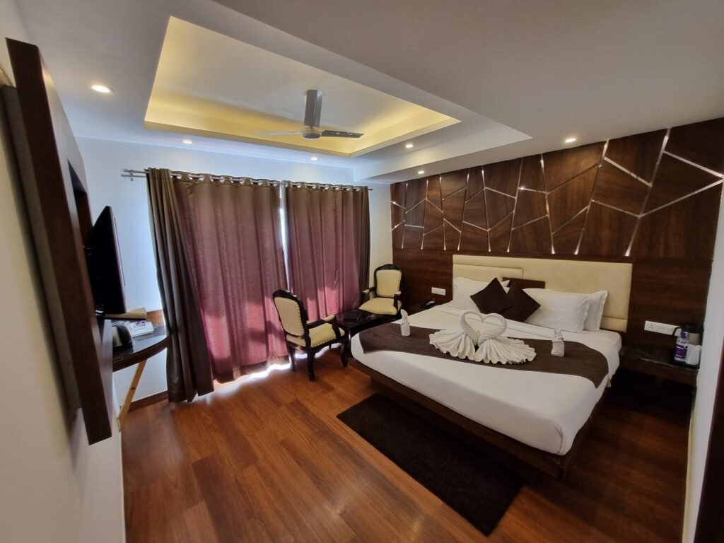 executive room with balcony 2